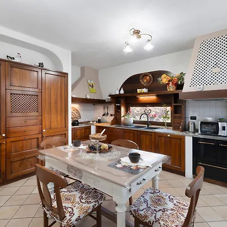 La Dimora Nel Roero Con Patio *