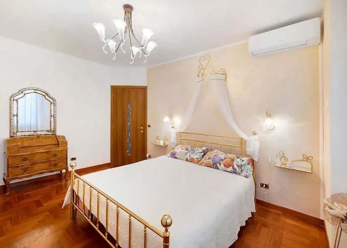 公寓 La Dimora Nel Roero Con Patio Montà
